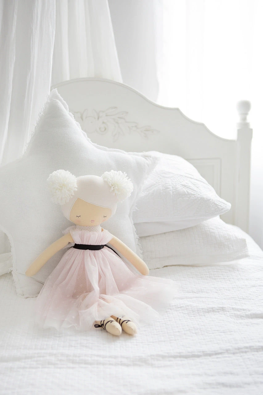 Scarlett Pom Pom Doll - Image 3